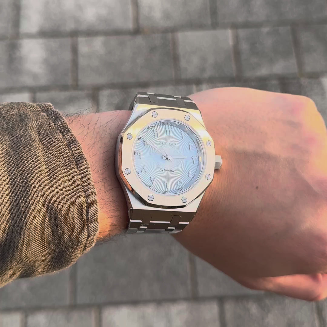 Royal Seikoak bleu glacier arabe